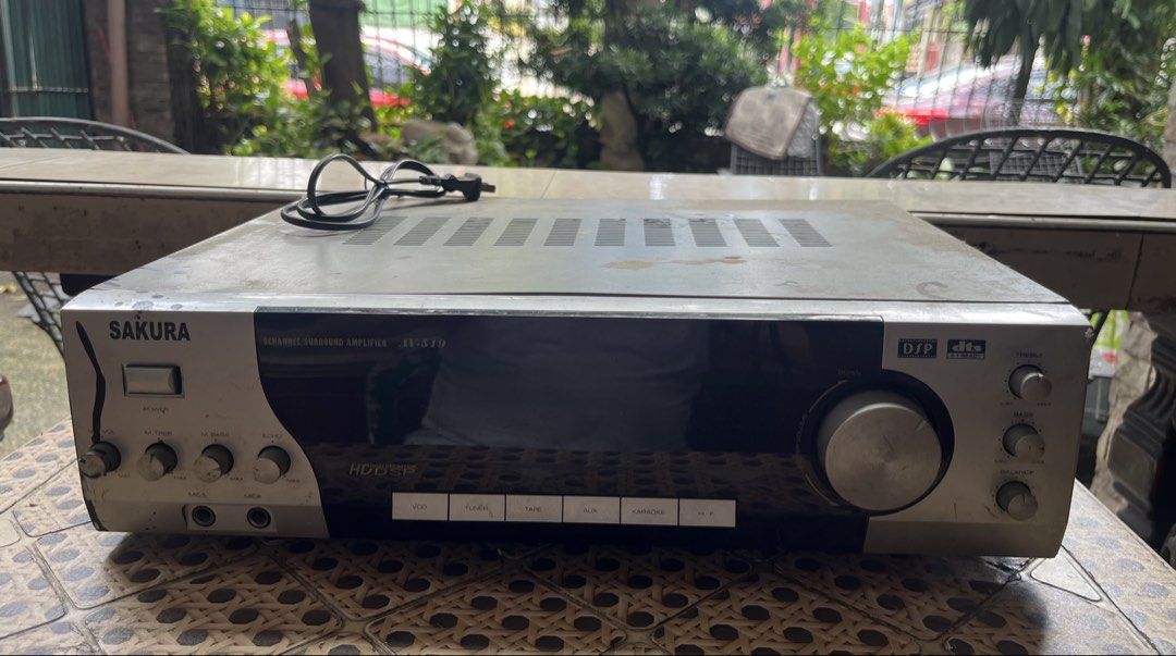 Sakura AV-519 Amplifier (Category: Soundbars, Speakers & Amplifiers) located in Marikina City. Submitted by dongv70 (Listing ID 1468319411, Image 1). Description: Sakura AV-519 Amplifier Power: Runs on 200V Audio Inputs: VCD, tuner, tape, and AUX ₱500 ONLY (Shipping via lalamove lang within Metro Manila or nearby, buyer always pay for shipping) Condition: WORKING pero may issues (distorted sound if lumakas pero if press mo yung top part nawawala)