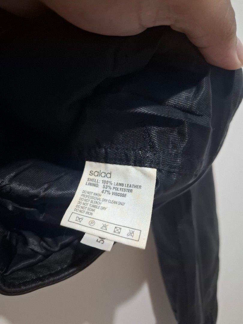 Salad lamb leather jacket med (Category: Coats, Jackets and Outerwear) located in Tarlac. Submitted by christopher.24 (Listing ID 1468325087, Image 3). Description: excellent condition legit.