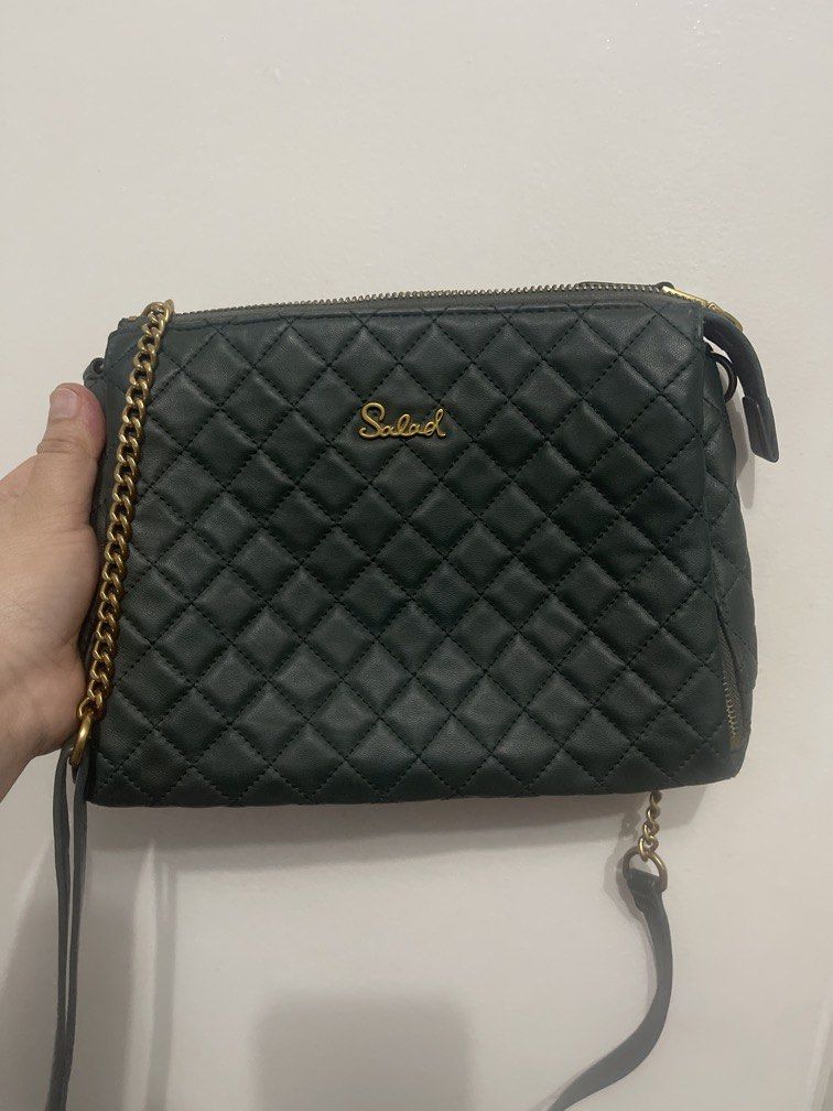 Salad sling (3 compartments) (Category: Cross-body Bags) located in Quezon City. Submitted by itsallaboutstuffphbya (Listing ID 1468457734, Image 1). Description: Fits long wallets, promax Sf by the buyer..