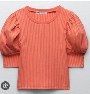 (Category: ) located in . Submitted by k_style_co_preloved (Listing ID 1468434221, Image 1). Description: .
