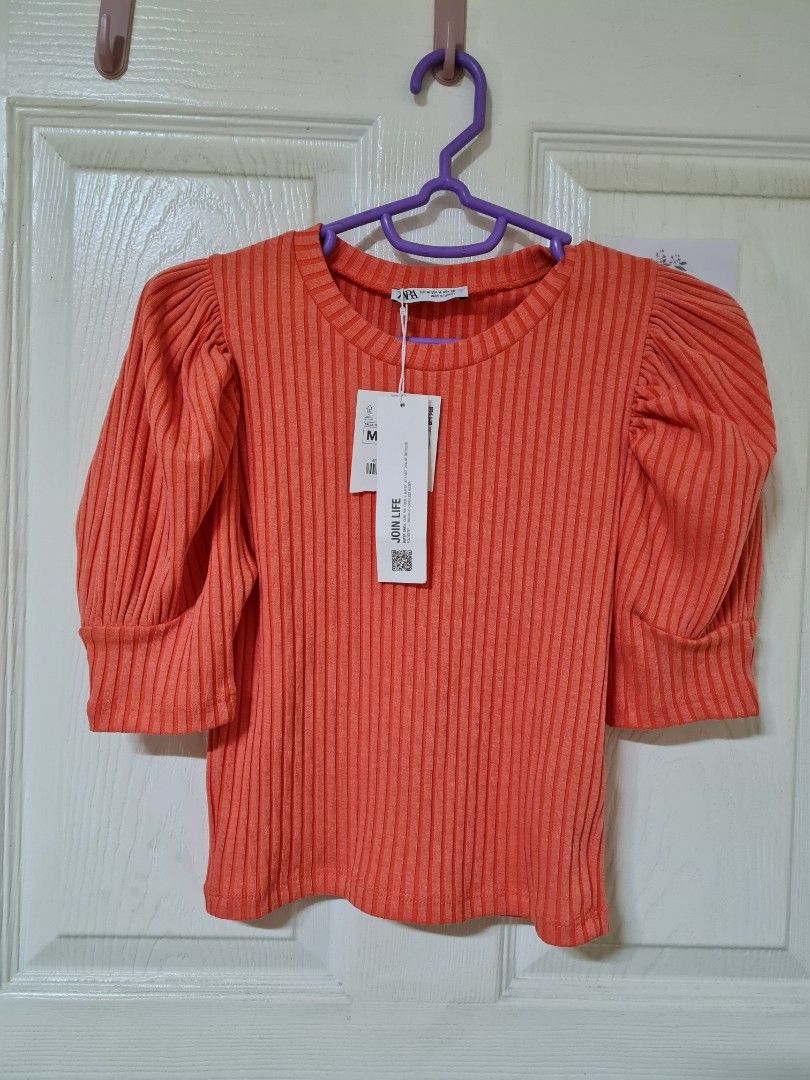 Sale! Zara Voluminious Top (Category: Blouses) located in Baguio. Submitted by k_style_co_preloved (Listing ID 1468434221, Image 2). Description: ON SALE! SALE! SALE! 🎉 ✨ SALE GUIDELINES ✨ 📌 Fixed Price Only – All sale items are offered at their final prices. No haggling or further negotiations, please. ❤️ 📏 Flat-Lay Measurements: M on tag but best fit to S-semi m body frame 🔎 Flaws/Remarks: Authentic zara 💯. 💸 PAYMENT METHOD: bank transfer