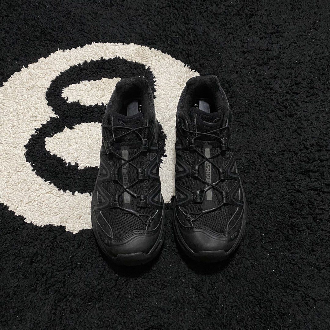 Salomon XT-Quest (Category: Sneakers) located in Danao, Cebu. Submitted by sneaks_cebu (Listing ID 1468400846, Image 2). Description: Salomon XT-Quest Size 6.5wm 24cm -no issues Php 2,850.