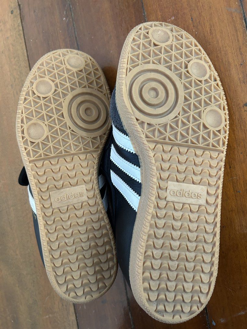 Samba Mary Janes (Category: Sneakers) located in Quezon City. Submitted by patvluspo (Listing ID 1468347868, Image 3). Description: .