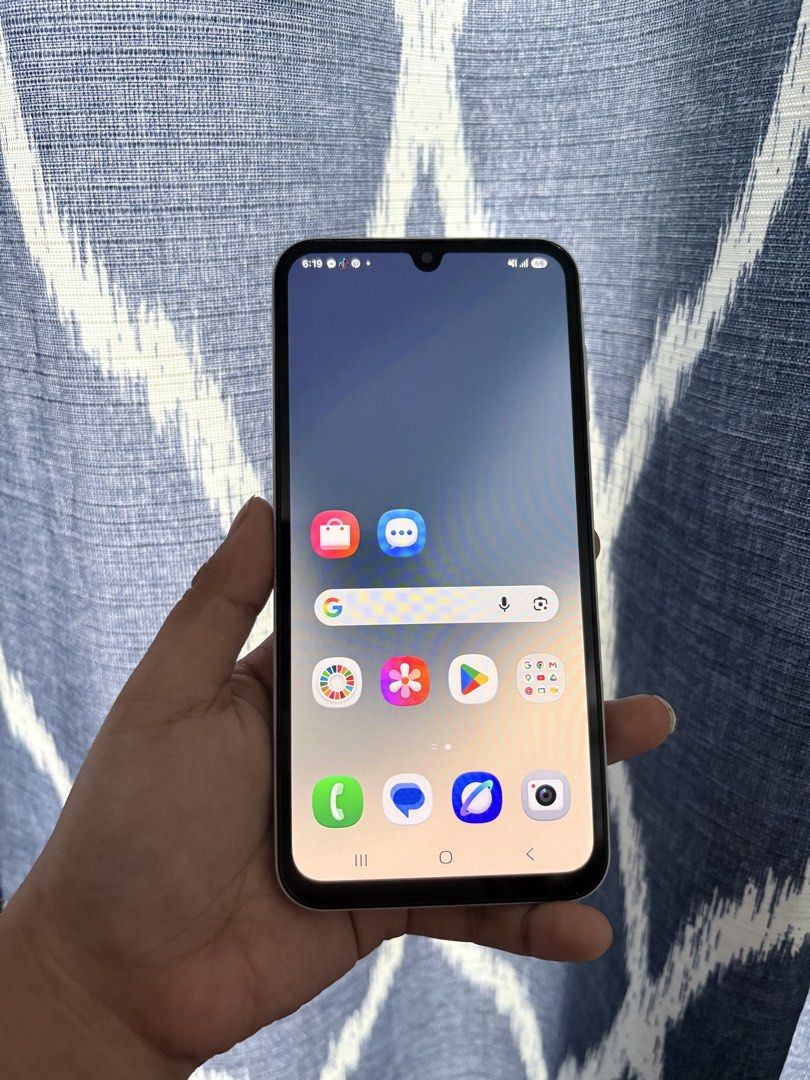 SAMSUNG A15 (Category: Android Others) located in Antipolo. Submitted by gwe_nie (Listing ID 1468343371, Image 1). Description: RFS: HINDI NAGAGAMIT NO ISSUE CASE CHARGER.