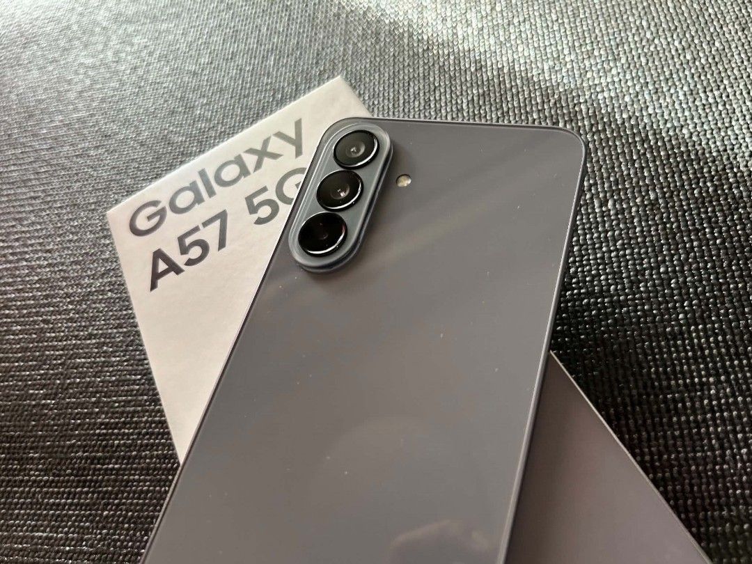 Samsung A57 5g 8/256gb (Category: Other Mobile & Gadget Accessories) located in Marikina City. Submitted by dmichael00 (Listing ID 1468318897, Image 2). Description: For sale or swap Samsung a57 5g 8/256gb Actual pics posted 99% smooth Ibywind tempered glass installed Open line both sim Nice approved Under warranty No defects Check all you want Package Unit USB Case Box manuals Sim ejector Price P18999 For meet ups only .