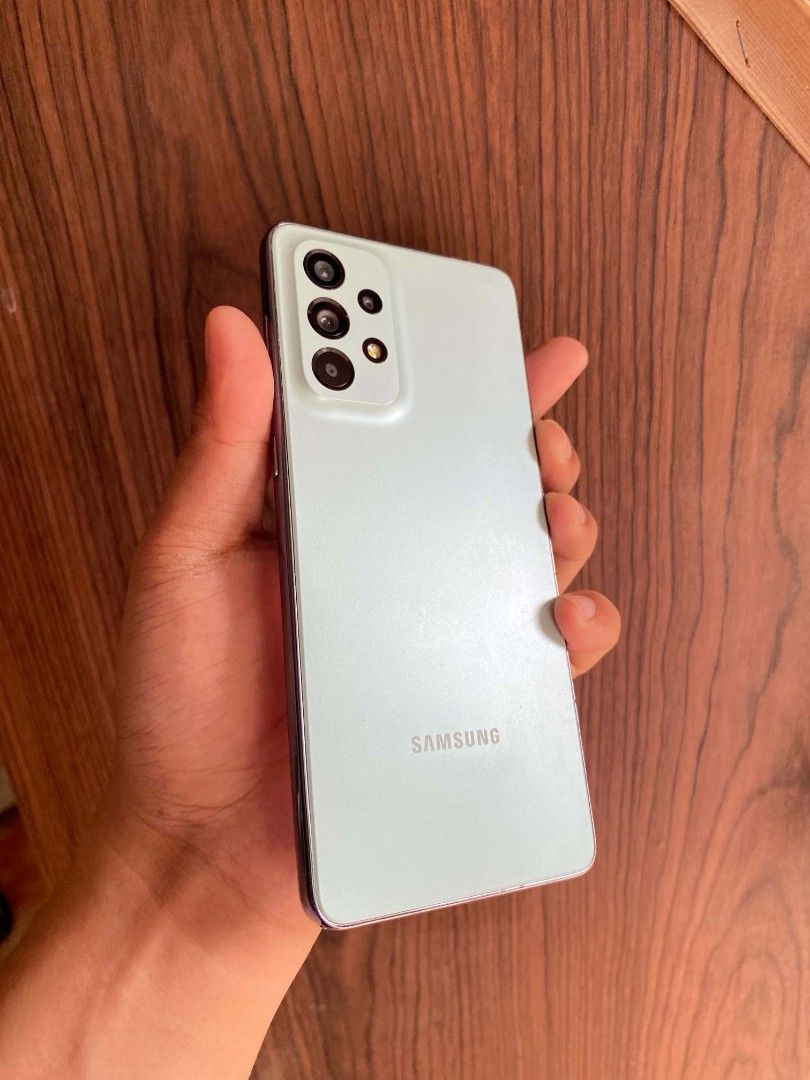 SAMSUNG A73 5G (Category: Samsung) located in Dasmarinas. Submitted by kevin.me (Listing ID 1468402201, Image 3). Description: 📱 FOR SALE: SAMSUNG GALAXY A73 5G 🔥 💰 Price: 7000 (Negotiable) 📌 Specifications & Details: ✅ 8GB RAM + 256GB Storage ✅ Makinis pa ang unit ✨ ✅ Goods for gaming 🎮 ✅ Great for taking pictures 📸 ✅ With case and tempered glass ❌ No charger included ⚠️ ISSUE: Fingerprint scanner lang. Bukod doon, wala nang ibang issue (a