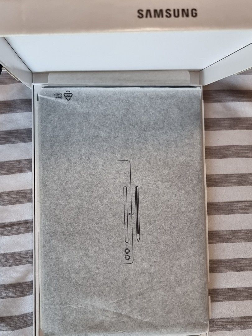 Samsung Galaxy Tab S9 FE+ (Category: Laptops & Notebooks) located in Caloocan City. Submitted by mursedani (Listing ID 1468381711, Image 2). Description: • RFS: Need funds for tuition ✅TAKE ALL FREEBIES ✅ FREE OG samsung keyboard Trio 500 ✅ FREE MAGNETIC CASING ✅FIXED PRIZE NA PO :) ✅Already did Factory Reset, READY TO USE! • With original box & SAMSUNG paper bag • I can send pictures/ video proof of possession • SURE BUYERS ONLY PLS! • Still ava