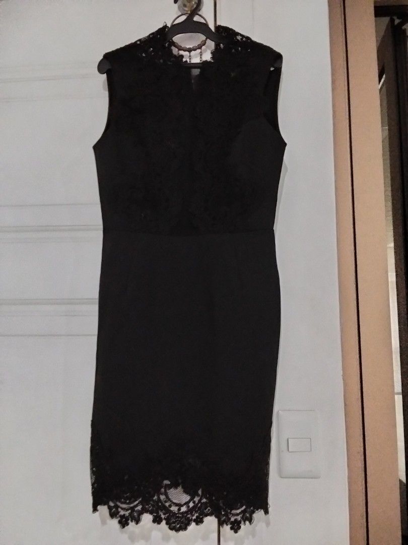 Sandro Paris Black Lace Dress (Category: Dresses) located in Manila. Submitted by jeansuaco942346 (Listing ID 1468325178, Image 2). Description: - Brand: Sandro Paris - Color: Classic Black - Style: Sleeveless little black dress with delicate lace details on the top and bottom hem - Closure: Convenient back zip - Occasion: Perfect for evening wear, dates, and parties - Condition: Clean and well-maintained overall.