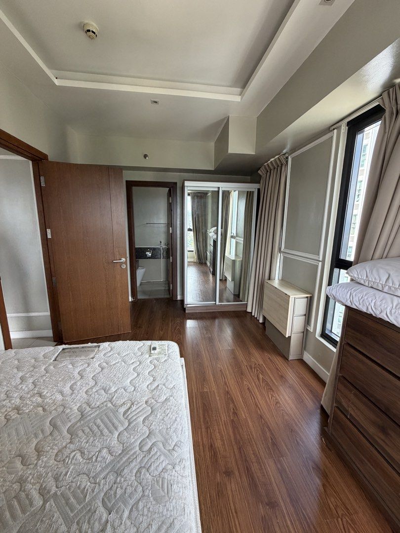 Sapphire Bloc Ortigas - 1Bedroom corner (Category: Apartments & Condos) located in Taguig. Submitted by brokerhanstaneo_09178038728 (Listing ID 1468299823, Image 2). Description: Sapphire Bloc North Tower Floor area: 37 sqm P34,500 per month No parking furnished.