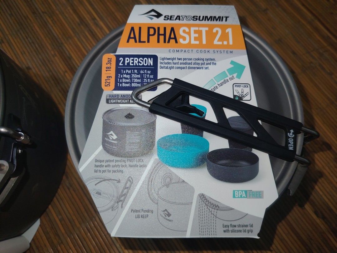 SEA TO SUMMIT ALPHA COOKSET (Category: Hiking & Camping) located in Taguig. Submitted by jaybee0822 (Listing ID 1468440536, Image 3). Description: SEA TO SUMMIT ALPHA COOKSET ALPHA 4.2 -PHP 3250 + SF ALPHA 2.1 -PHP 1550 + SF BRAND NEW .