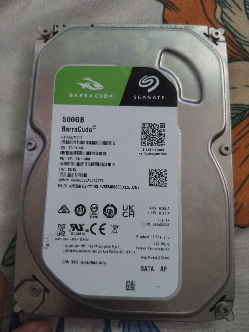 Seagate Barracuda 500GB (Category: Desktops) located in Quezon City. Submitted by chasederecho23 (Listing ID 1468334812, Image 1). Description: with 12VA adapter and sata cable good for storage capacity and space pwede and available for testing strictly for meetups para ma test.