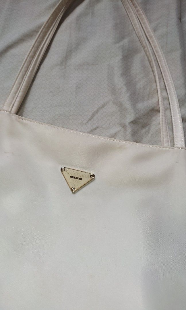 SECOSANA SHOULDER BAG (Category: Shoulder Bags) located in Baguio. Submitted by bellscoollections (Listing ID 1468435181, Image 2). Description: SECOSANA SHOULDER BAG NYLON MATERIAL MEDIUM SIZE (SPACIOUS) BEIGE ACTUAL COLOR EXCELLENT CONDITION (10/10) DM FOR FASTER TRANSACTIONS OPEN FOR SHIPPING VIA J&T (payment first +sf) MOP: GCASH.