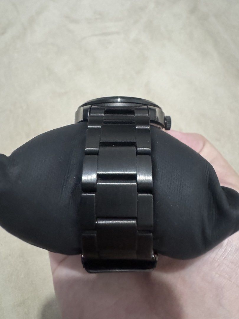 Seiko 5 Sports Black Automatic Watch (Category: Men's Watches) located in Manila. Submitted by ronycai (Listing ID 1468329681, Image 2). Description: Seiko 5 Sports Field Stealth Black Complete paper and box Bought it nung dec 2023 few times palang nagamit Rfs: need funds for bills .