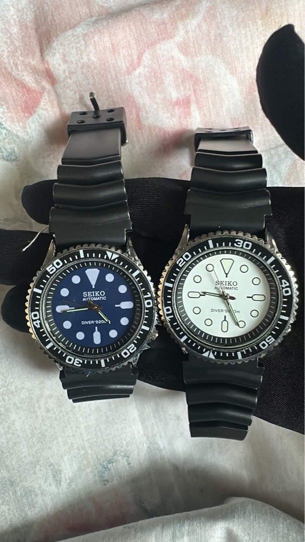 seiko divers (Category: Luxury Watches) located in Iriga City. Submitted by siacsomar43 (Listing ID 1468288752, Image 2). Description: seiko divers 1k each Good condition pwedeng pwede sa everyday used! unit only no box From Japan We ship nationwide thru Lbc/Jnt Japan Surplus authenticity is not guaranteed so buy at your own risk we are located in iriga city camarines sur please visit my facebook page: clyde somar.