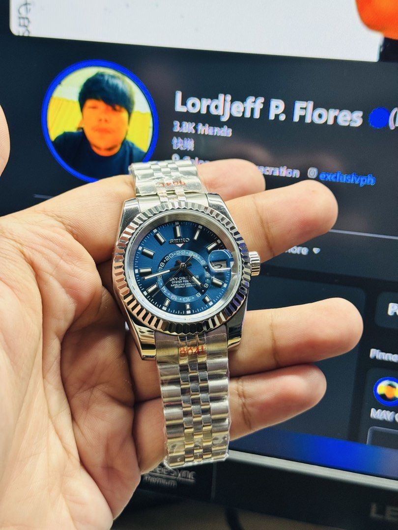 SEIKO MOD SKY-DWELLER BRIGHT BLUE DIAL💙🩶 (Category: Men's Watches) located in Caloocan City. Submitted by lordjeff (Listing ID 1468416886, Image 1). Description: STEAL PRICE‼️ FOR SALE BRANDNEW SEIKO MOD SKY-DWELLER BRIGHT BLUE DIAL💙🩶 * Solid Stainless Case Diameter (40mm) * Case Thickness 13.5mm * NH35 Automatic Movement * Stainless Jubilee Bracelet * Sapphire Crystal Glass with date magnifier *Fluted Bezel Inclusions: Box & Paper Bag FB: Lo