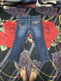 (Category: ) located in . Submitted by BAZAROUTLETSTORE (Listing ID 1468325690, Image 1). Description: .