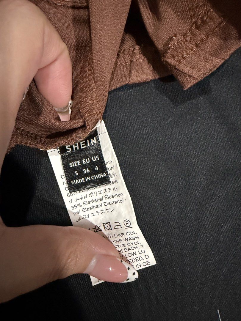 Shein Brown Top (Category: Blouses) located in Manila. Submitted by mdncy (Listing ID 1468459429, Image 3). Description: .