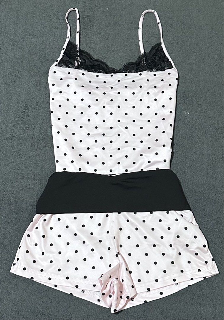 Shein Polka Coords (Category: Sets or Coordinates) located in Cabanatuan. Submitted by fitsby.el (Listing ID 1468423234, Image 1). Description: .