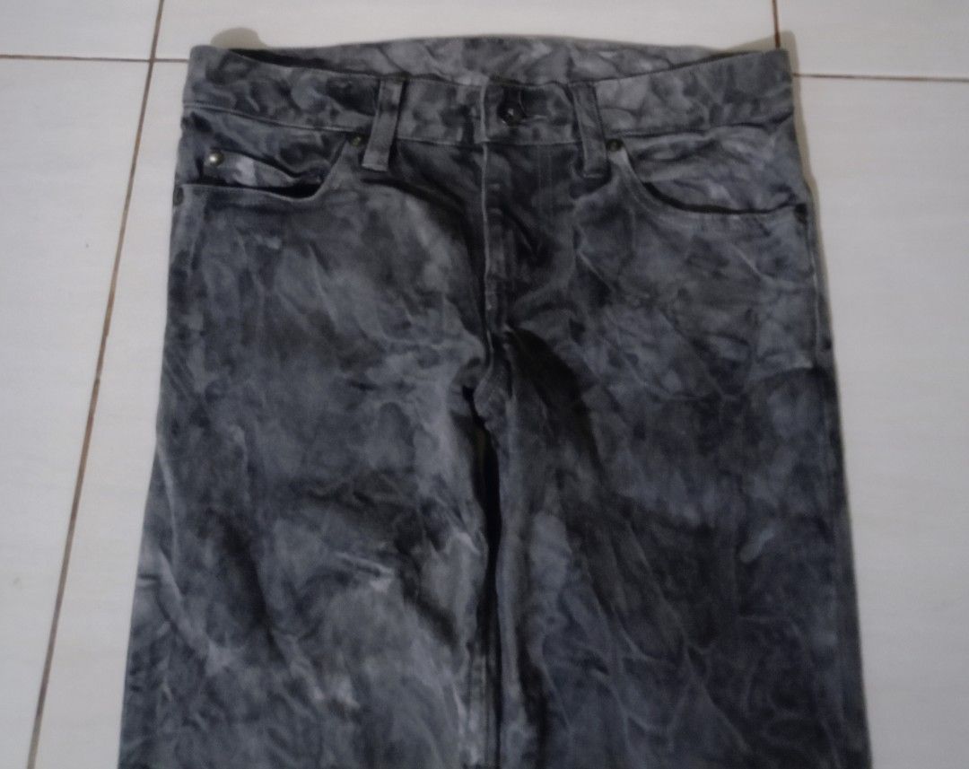 Shellac (Category: Jeans) located in Lapu Lapu. Submitted by nightfrighttokyo (Listing ID 1468345890, Image 3). Description: Waist : 28-30 Length : 40.5 Hem : 6.5 Hips : 15.5 Thighs : 9.5 Rise : 8.5 Inseam : 32.5 TAGS LGB , GOA , KMRII , IFSIXWASNINE , 14TH ADDICTION , I6W9 , SHARE SPIRIT , LE GRANDE BLEU , DIOR HOMME , HEDI SLIMANE , SAINT LAURENT , SHELLAC , IN THE ATTIC , SEMANTIC DESIGN , VKEI , VISUAL KEI , PPFM , NICOLE CLUB , HIDEAWAYS NIC