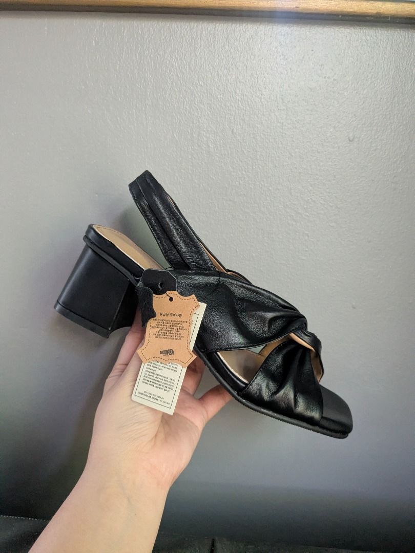 Shoopen Black Leather Chunky Heels (Category: Flats & Sandals) located in Quezon City. Submitted by nnncorner (Listing ID 1468446270, Image 3). Description: Shoopen Black Leather Chunky Sandals For size 36.5 / 235 / US 5.5 3 inch heels It comes with a box and tags Made in Korea Genuine Premium Leather Original price was 2,835 in pesos 1,800.