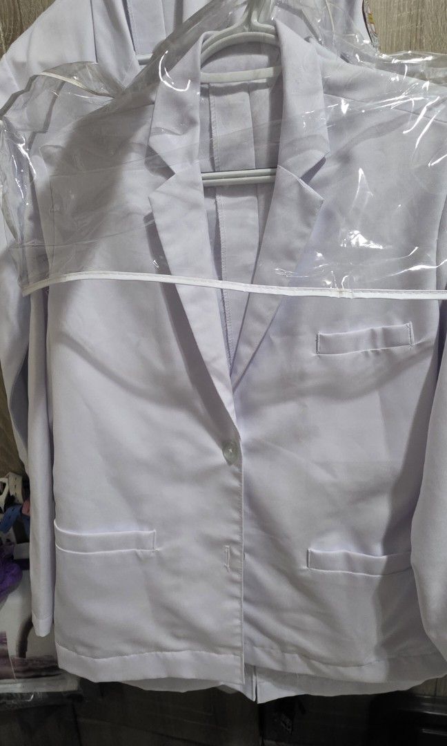 Short Coat White Coat Smock PGI Smock (Category: Coats, Jackets and Outerwear) located in Malay. Submitted by zoessecretcloset (Listing ID 1468324324, Image 2). Description: 5 coats available 3 coats are men's sizing, altered on the sides but not cut. can still be released to bigger size 2 coats women's fit.
