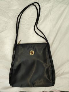 (Category: ) located in . Submitted by bangbag (Listing ID 1468463716, Image 1). Description: .