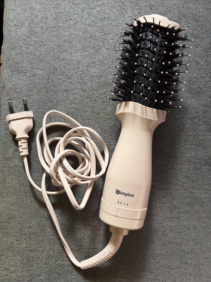 Simplus S-Care Series Hot Air Styler (Category: Hair) located in Manila. Submitted by shoppreloved8 (Listing ID 1468313603, Image 1). Description: • Used only once. • RFS: Not for me. .
