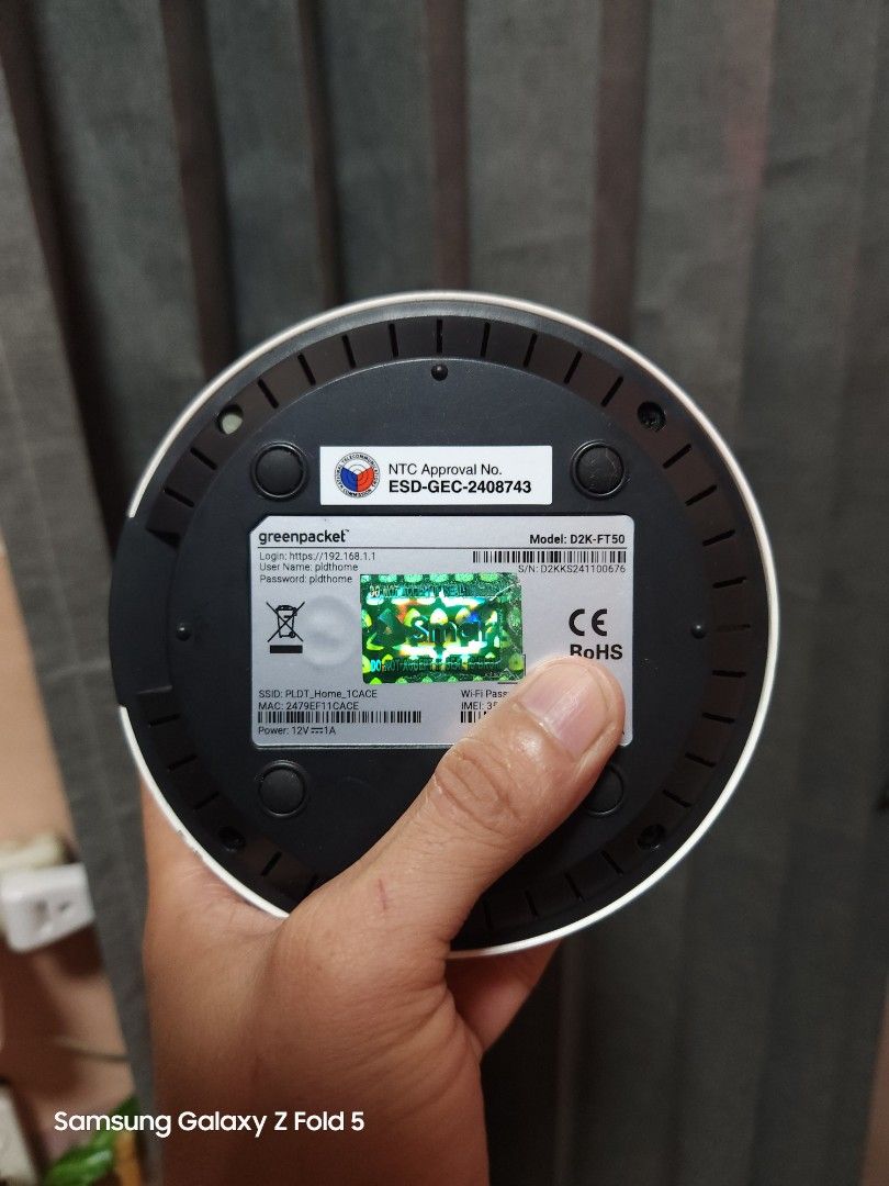 Smart Prepaid Wifi (Category: Networking) located in Manila. Submitted by chrizchild20 (Listing ID 1468421130, Image 3). Description: Smart Prepaid Wifi GreenPacket Modem New Model with 2 Ethernet Port ● 100% No Issue ● Good As New ● Simcard Sticker Still Intact bili nalang kayo ng New Fam Sim or Regular Sim. Lalamove nyo nalang po kung malayo kayo. own book nyo naman po yan at sarili nyong rider kaya safe kayo. from Tondo Manila ako.