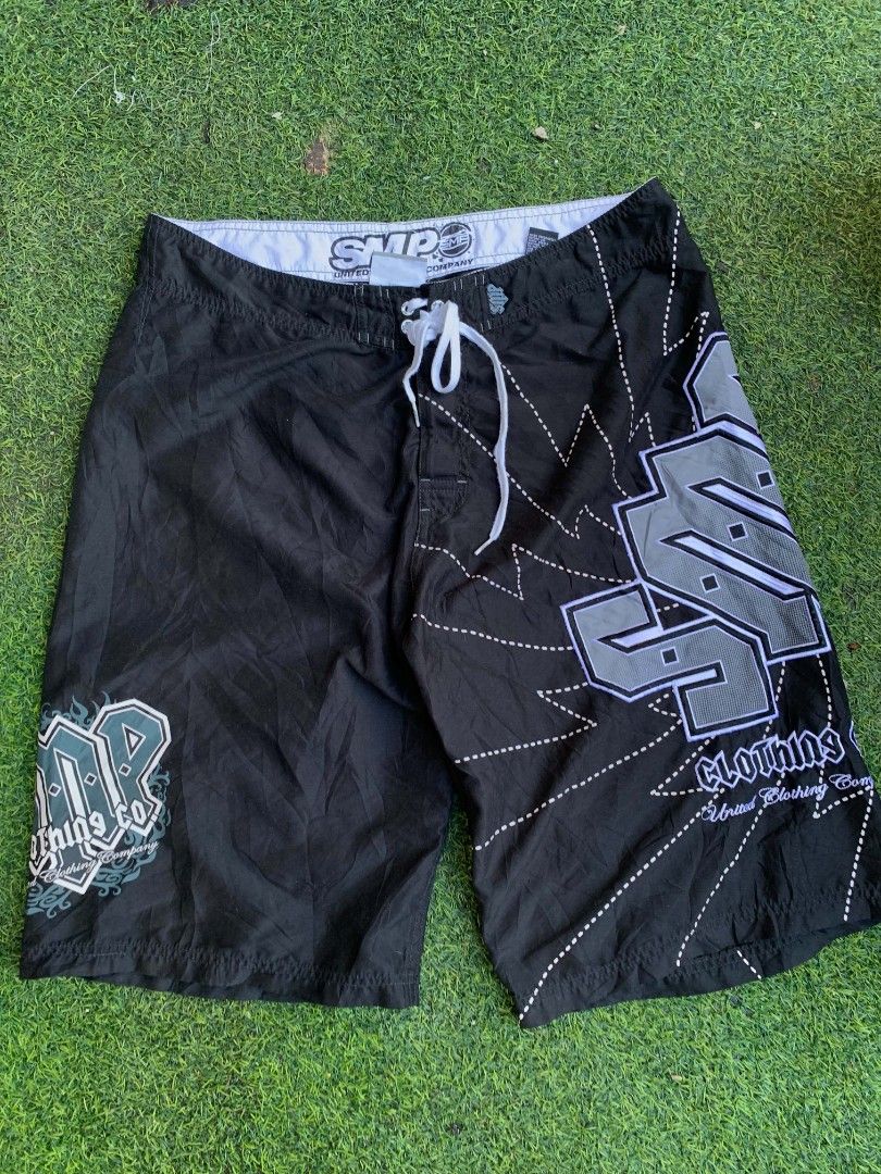 SMP Boarfshort (Category: Shorts) located in Carmen. Submitted by fukqueazz (Listing ID 1468460123, Image 1). Description: SMP W 38/ L 24/ LO 13 Good Condition No Issue Authentic 📍Cebu JnT Express Mop:Gcash.