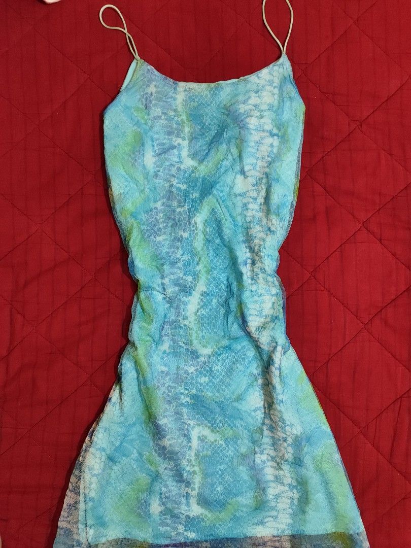 Snake-print mesh mini dress (Category: Dresses) located in Iloilo. Submitted by cynehllevie (Listing ID 1468430164, Image 2). Description: 🍥 Whimsical snake-print mesh mini dress 🍥drop your best offer 🍥size s-m.