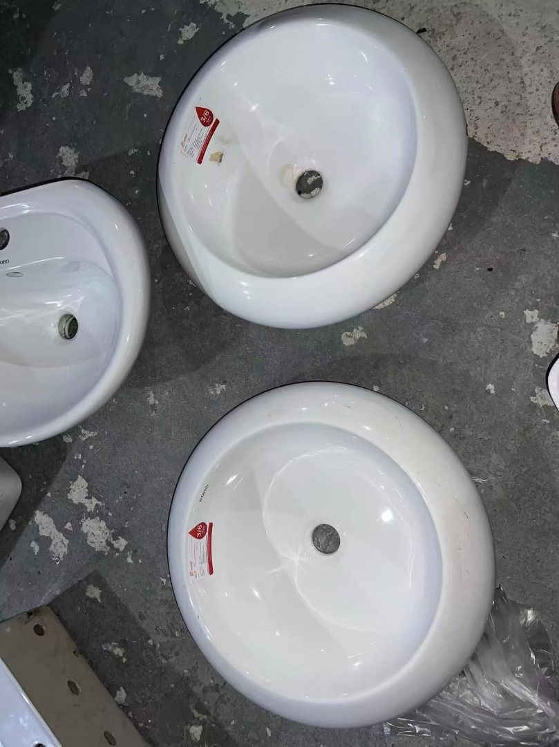 SOHO ceramic sink 49cm sale) (Category: Looking For) located in Paranaque City. Submitted by pilipinashop (Listing ID 1468327790, Image 3). Description: brand new sale code: 218 .