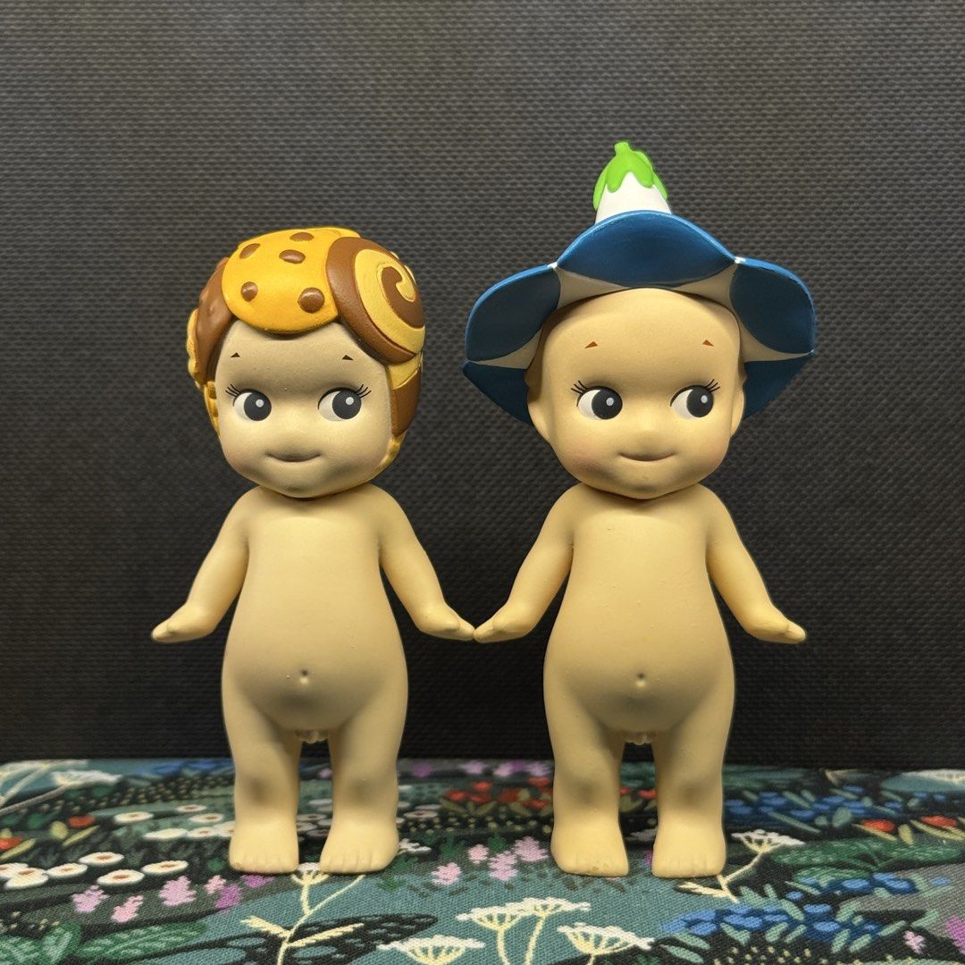 Sonny Angel • Cookie, Morning Glory (Category: Designer & Blind Box Toys) located in Mandaluyong City. Submitted by the_lunatique (Listing ID 1468478279, Image 1). Description: ₱400 each ₱750 if set — with bnf — mint but still x sensi — can give discount if taking more 😊 📍Mandaluyong.