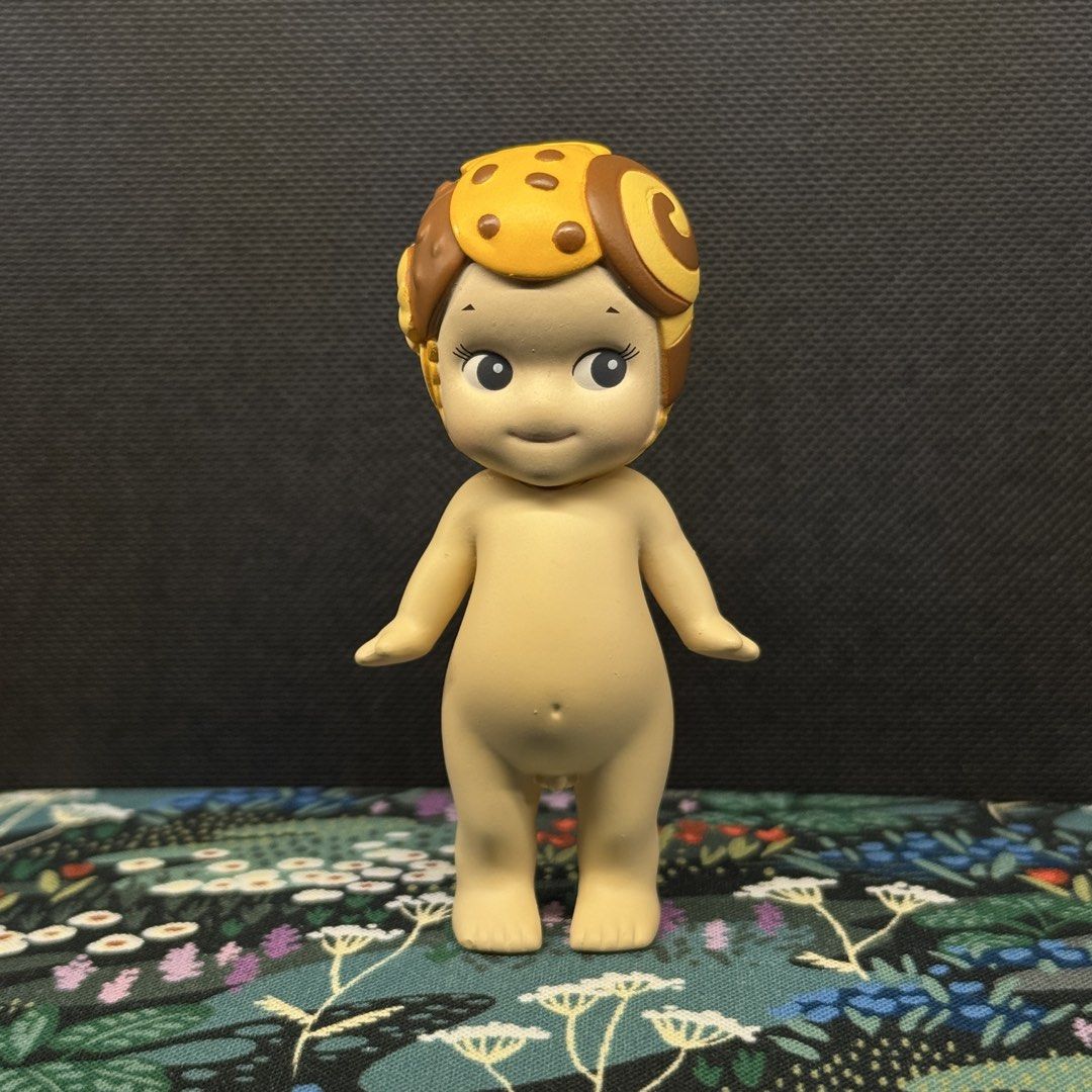 Sonny Angel • Cookie, Morning Glory (Category: Designer & Blind Box Toys) located in Mandaluyong City. Submitted by the_lunatique (Listing ID 1468478279, Image 2). Description: ₱400 each ₱750 if set — with bnf — mint but still x sensi — can give discount if taking more 😊 📍Mandaluyong.
