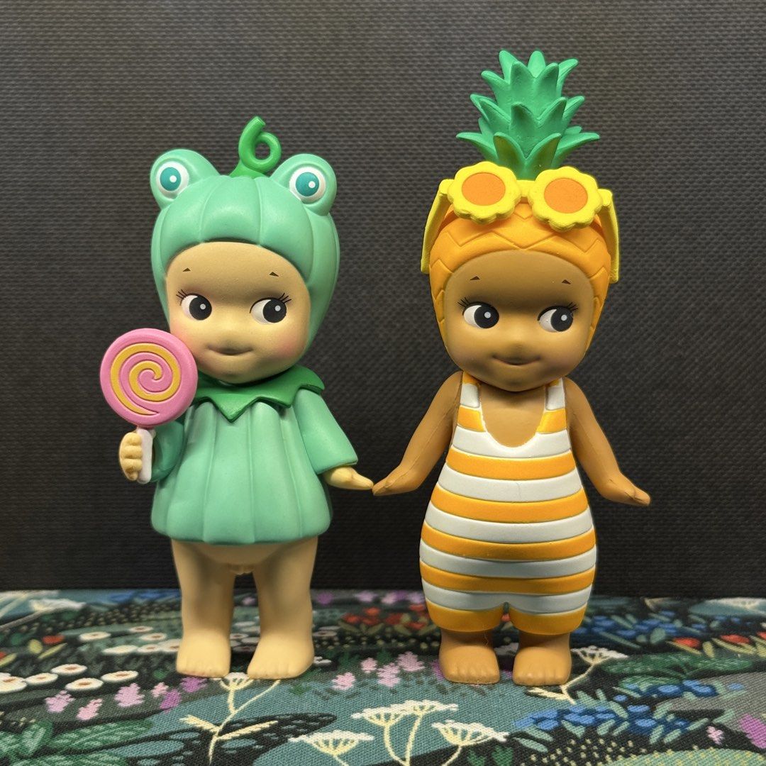 Sonny Angel • Pumpkin Patch Frog | SVS Pineapple (Category: Designer & Blind Box Toys) located in Mandaluyong City. Submitted by the_lunatique (Listing ID 1468477570, Image 1). Description: ₱600 each! ₱1100 if set — with bnf — mint but still x sensi — can give discount if taking more 😊 📍Mandaluyong.