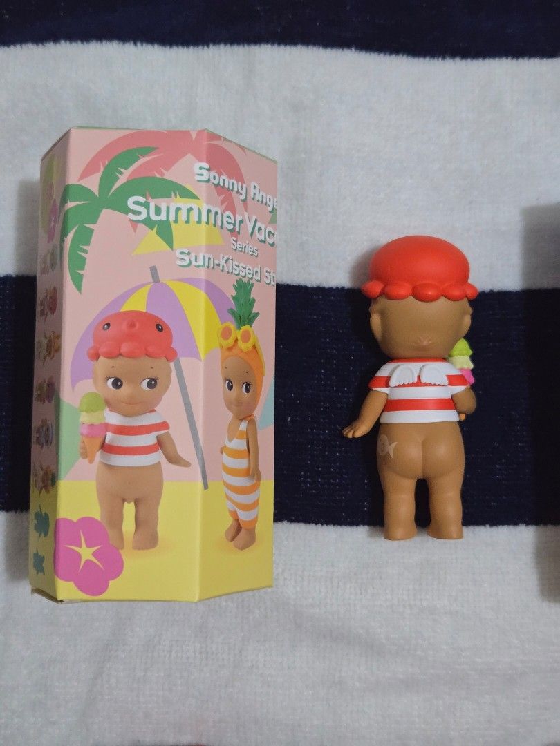 Sonny Angel Octopus 🐙 (Summer Vacation Series) (Category: Figurines & Statues) located in Urdaneta. Submitted by prelovedandfound (Listing ID 1468312690, Image 2). Description: Open for checking only No flaws Complete Location: Urdaneta Pangasinan.