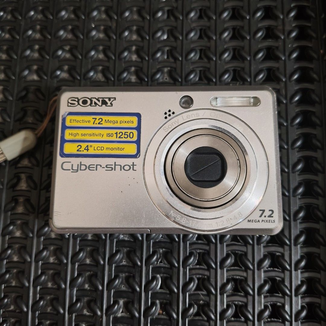 SONY CYBER-SHOT DSC-S730 (Category: Cameras) located in Caloocan City. Submitted by ndrmaxine (Listing ID 1468304861, Image 1). Description: 📸 SONY CYBER-SHOT DSC-S730 FOR SALE! 🤍✨ Brand: Sony Cyber-shot - Model: DSC-S730 - 7.2 Megapixels - ISO 1250 - 2.4-inch LCD screen - Compact and easy to carry ⚠️ CONDITION - Working, but takes some time to open - Broken corner (nahulog) - Needs repair - Selling AS IS 📍 Zamboanga City.