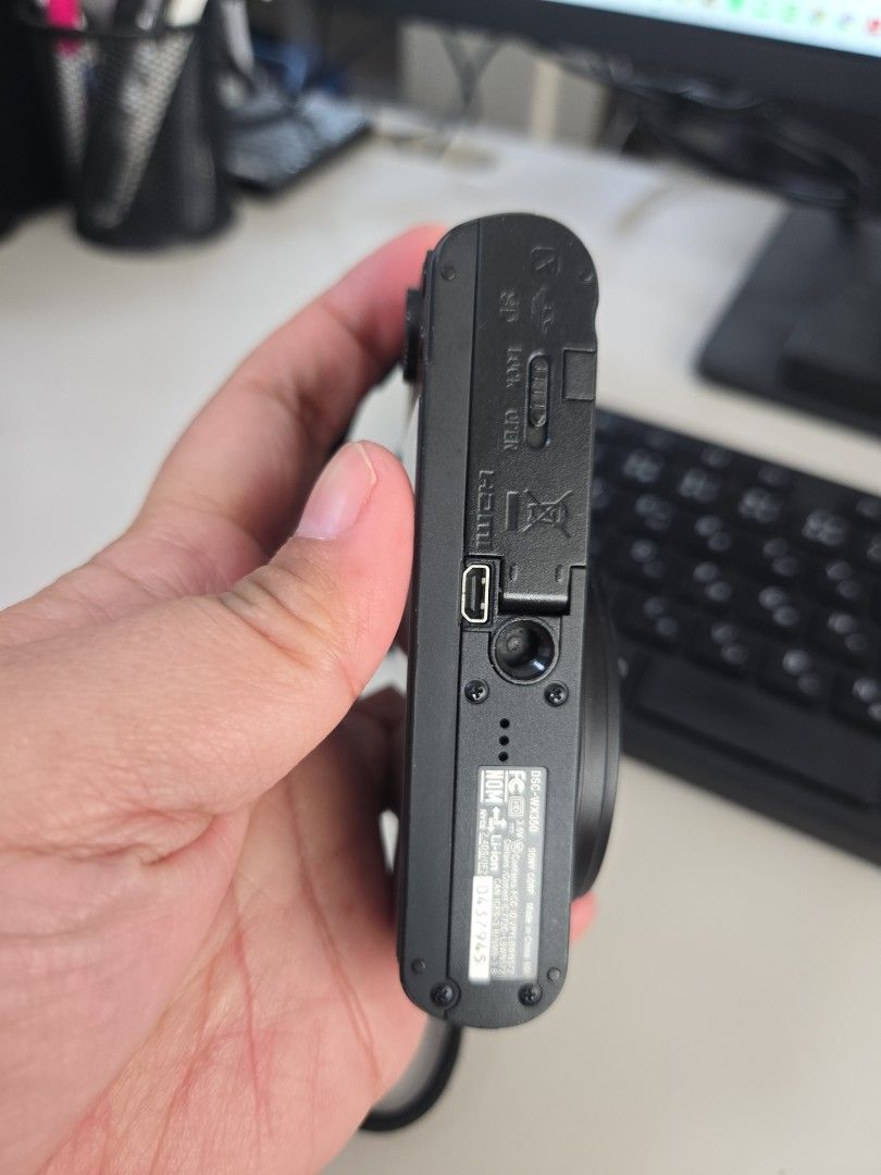 Sony Cyber-shot DSC-WX350 Digital Camera (Category: Cameras) located in Malvar. Submitted by jobellicious (Listing ID 1468326085, Image 2). Description: PASABUY FROM JAPAN. AVAILABLE DECEMBER 18- Makinis. W/Charger and Manual Model: Sony Cyber-shot DSC-WX350 (Black) - Resolution: 18.2 Megapixels - Zoom: 20x Optical Zoom Lens - Connectivity: Built-in Wi-Fi and NFC - Video: AVCHD video recording capability - Ports & Mount: Clean body, standard mult