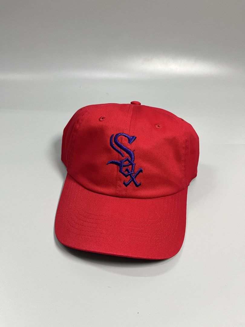 SOX FAN FAV DADHAT CAP (Category: Caps & Hats) located in Taguig. Submitted by oneday_pickenget (Listing ID 1468388209, Image 1). Description: .