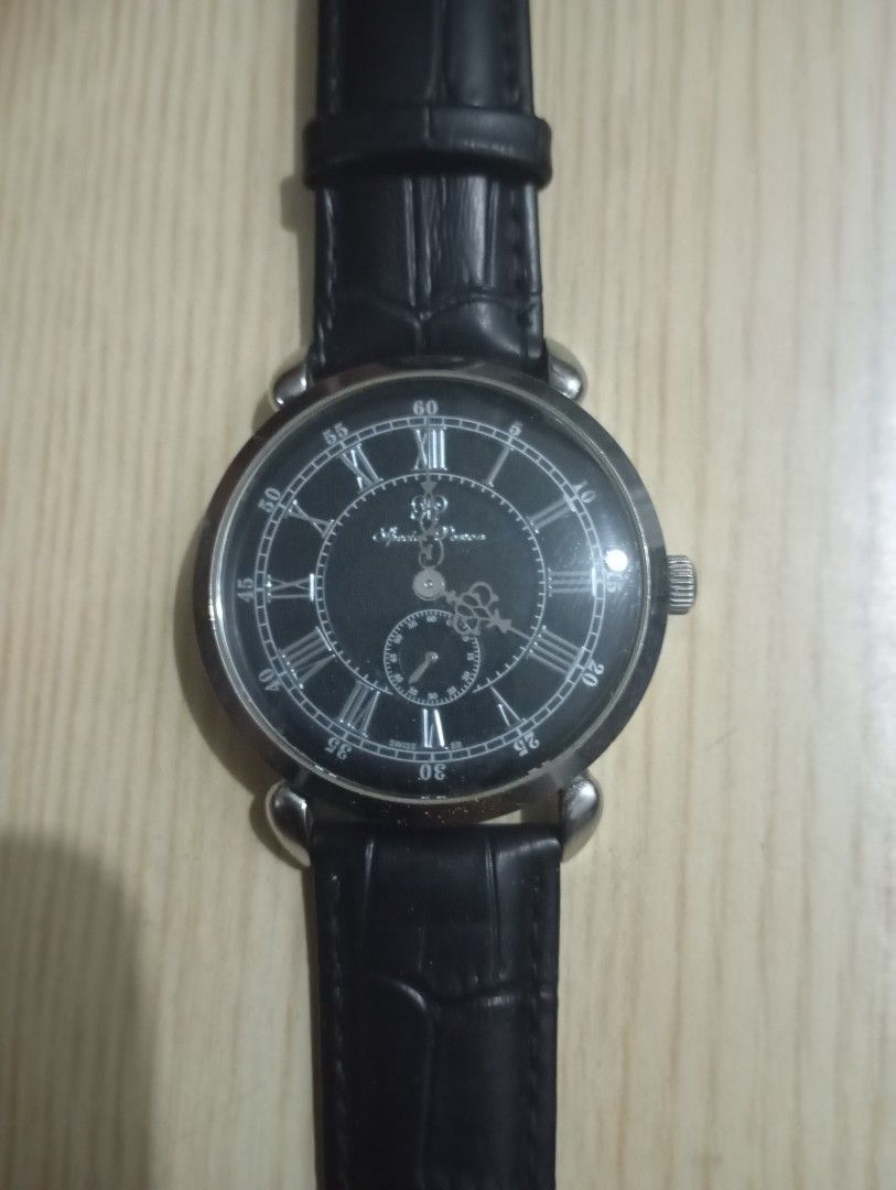Sp Swiss quartz (Category: Men's Watches) located in Las Pinas. Submitted by quick_deals_great_finds2 (Listing ID 1468446120, Image 1). Description: Original good working condition Quartz with battery 42mm large.