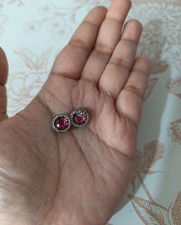 (Category: ) located in . Submitted by aleesaud (Listing ID 1468290463, Image 1). Description: .