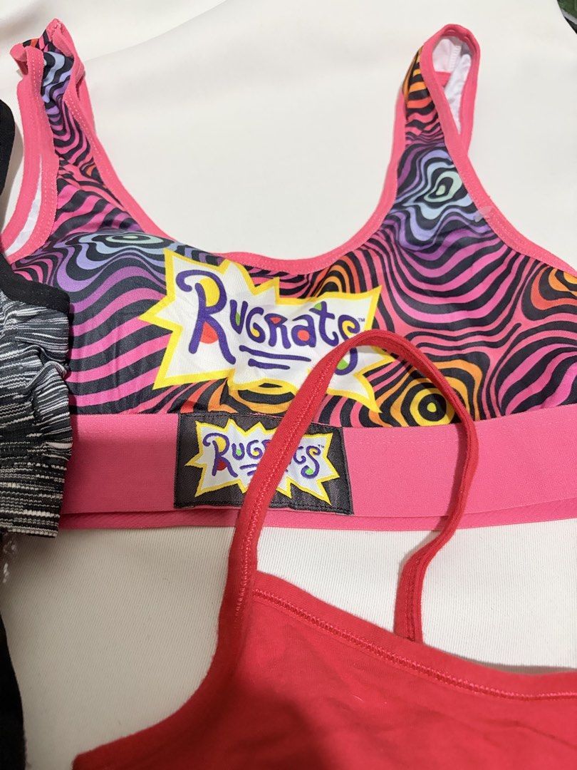 Sports Bra sold for Bundle (Category: Activewear) located in Taguig. Submitted by vm.co (Listing ID 1468346126, Image 2). Description: .