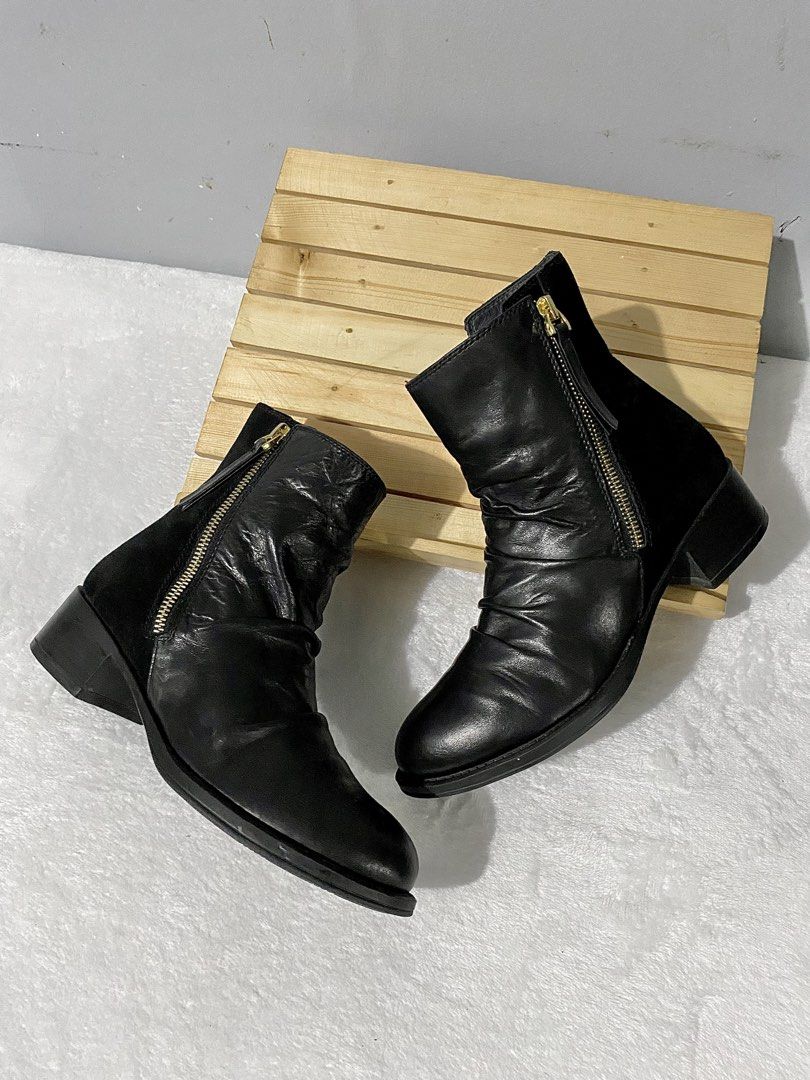 staccato ruched ankle boots (Category: Boots) located in Bulacan. Submitted by parapapa (Listing ID 1468392327, Image 3). Description: 36-37 / 23.5cm heels: 1.5” 9/10 condition .