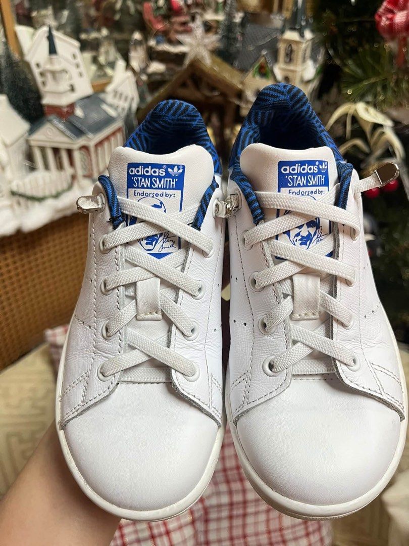 Stansmith shoes (Category: Babies & Kids Fashion) located in Bulacan. Submitted by brandedforless999 (Listing ID 1468348909, Image 2). Description: Kids OG standsmith 9/10condi preloved US: 11K 🇪🇺 EU: 28 📏 Foot length: 17cm 💰690php 🛑MINERS, We can do unli videocall with items, or can personally pickup the items. If still doubt DONT BUY. 🔵MOP- BPI/BDO/AUB/GCASH 🔵COURIER-J&T/LALAMOVE.