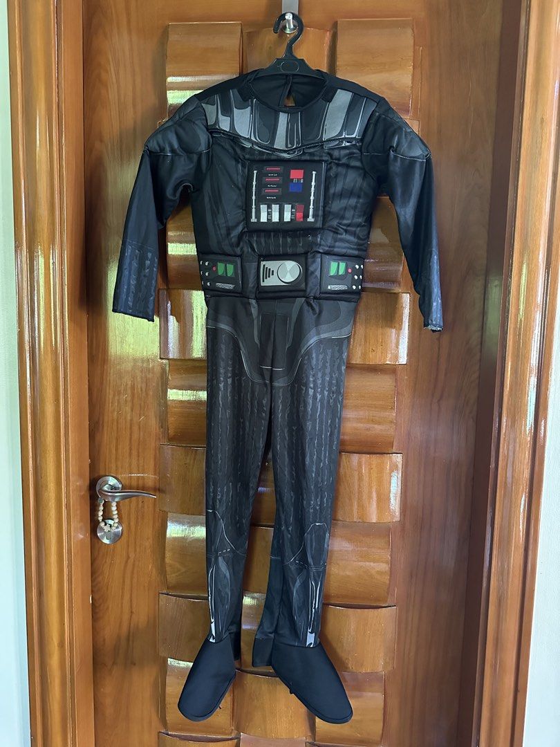 Star Wars Darth Vader Costume Jumpsuit Medium (Category: Babies & Kids Fashion) located in Muntinlupa City. Submitted by belica (Listing ID 1468369672, Image 1). Description: - Item: Star Wars Darth Vader Costume Jumpsuit - Size: Medium - Design: Full-length black jumpsuit with printed chest armor, control panel, and belt details - Features: Long sleeves and attached boot covers with convenient back zipper closure - Perfect for: Halloween parties