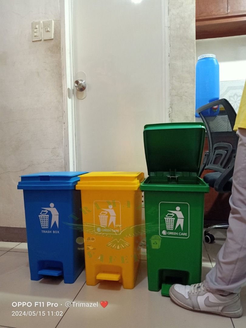 step on trash bin (Category: Waste Bins & Bags) located in Quezon City. Submitted by irishbayaban20 (Listing ID 1468286801, Image 1). Description: ✅ Guaranteed lowest price ✅ Quality products ✅ 100% LEGIT TRUSTED SUPPLIER! ✅ With Complete Legal Documents ✅ BIR Registered We Supply All Kinds Of PPE Supplies, Raincoat, Hard Hat, Cooler Box, Plastic Trash Bin, Road Barriers, Kayak Boats, Crystal Kayak, Traffic Cone, T-Bollards & All Kinds Of Safety 