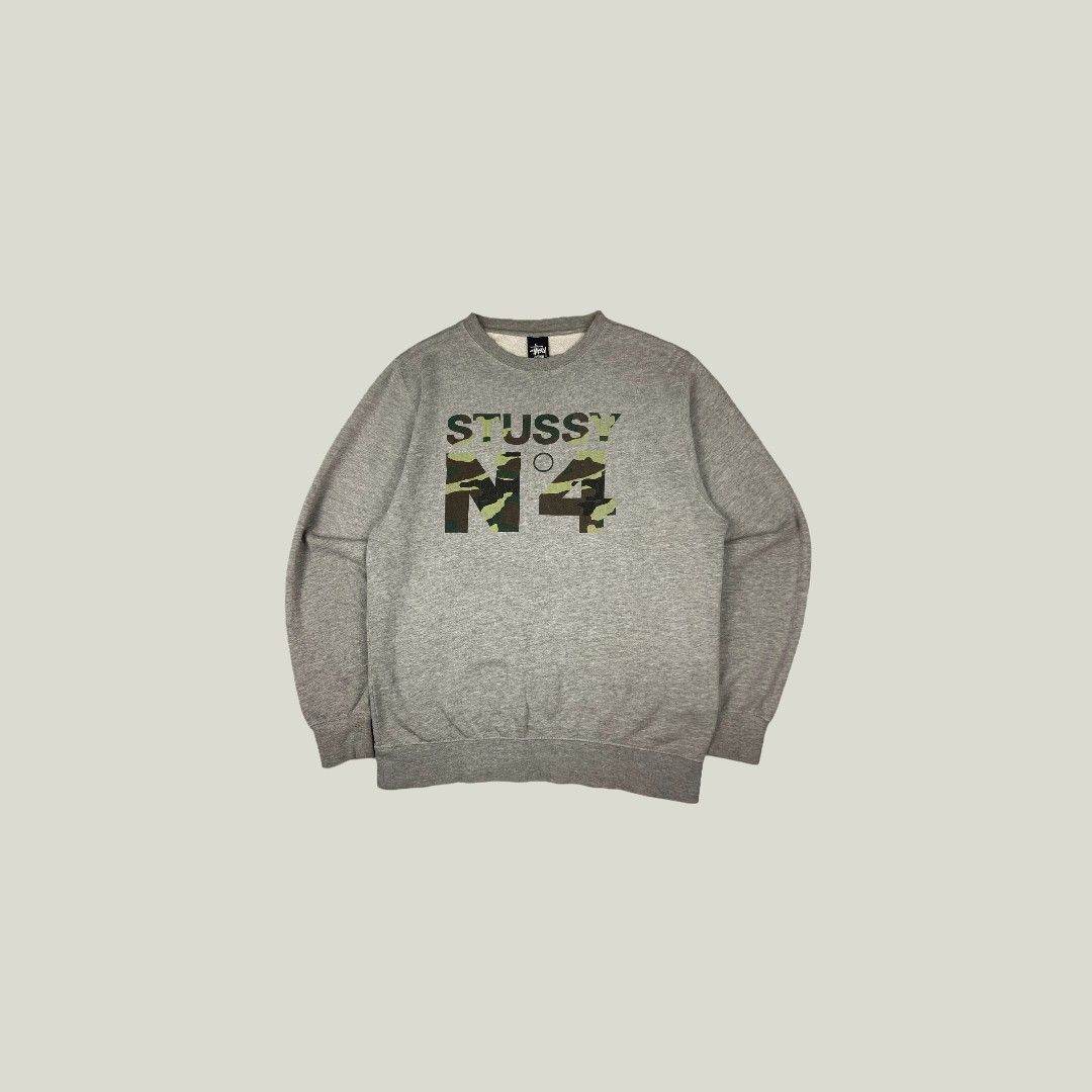 Stüssy N4 Spell-out Camo Script Crewneck (Category: Coats, Jackets and Outerwear) located in Antipolo. Submitted by lootersclubph (Listing ID 1468445945, Image 1). Description: Stüssy N4 Spell-out Camo Script Crewneck Medium 28 Length / 22.5 Width Issue / s : Minimal Hairlines only. Washed and Steamed 100% Authentic ₱ 1,499 negotiable.