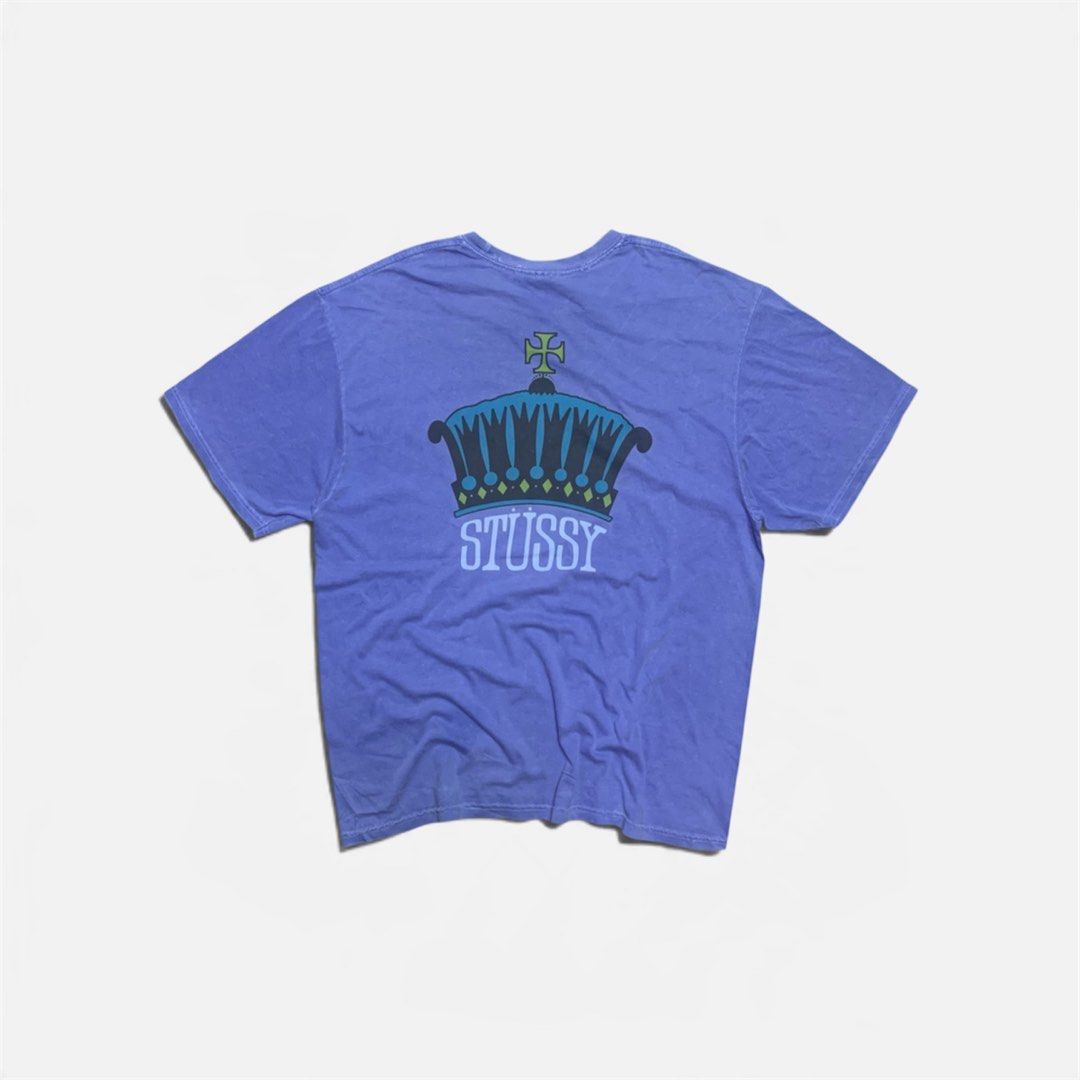STUSSY CROWN TEE (Category: Tshirts & Polo Shirts ) located in Cabanatuan. Submitted by _w2keed (Listing ID 1468476970, Image 1). Description: Size: L (W22.5' x L29') Condition: 9/10 Color rate: 9/10 Issue/s: 2pinholes & minimal loose stitch at upper back.