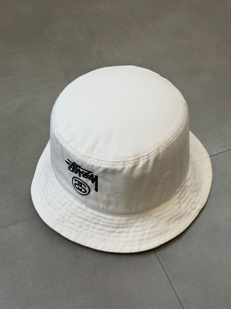 Stussy Stock Lock Bucket hat (Category: Caps & Hats) located in Cabanatuan. Submitted by argarments.ph (Listing ID 1468384653, Image 3). Description: Tagged: Cut tags Condition: Great condition Issue(s): Small dirt stain.