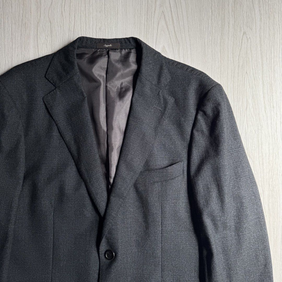 Sugello “Galaxy” Single-breasted blazer (Category: Coats, Jackets and Outerwear) located in Zamboanga. Submitted by rustic.rev (Listing ID 1468385755, Image 2). Description: Sugeļlo “Galaxy” Single-breasted blazer Very good condition, scratches back left sleeve, last photo Tagged: 48A Measurements: Pit to pit: 20” Length: 30” Shoulder: 17” Sleeve length: 24”.