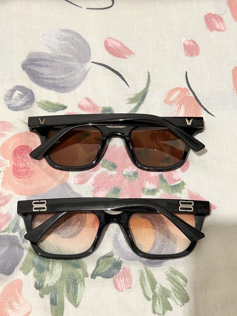 Sunglasses Shades Black (Category: Sunglasses & Eyewear) located in Pinamalayan. Submitted by _dragonfly (Listing ID 1468375176, Image 2). Description: 50 each, 80 take both.